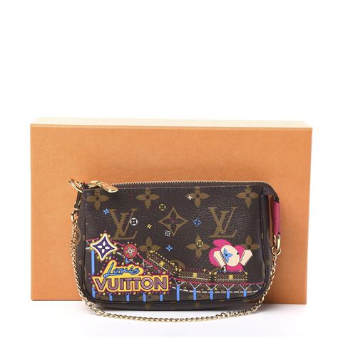 louis vuitton mini pochette christmas 2020|Louis Vuitton 2020 Christmas Animation Monogram Mini Pochette .